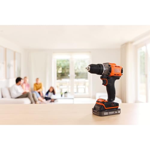 BLACK+DECKER POWERCONNECT™ 18V Trapano avvitatore a batteria con 2 batterie da 2,0Ah, caricatore da 1A e kitbox, BCD382D2XK-QW