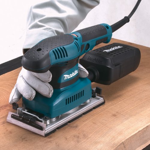 Makita BO3711 Levigatrice Orbitale con Base Rettangolare, 190W, 4000-11000 orb/min