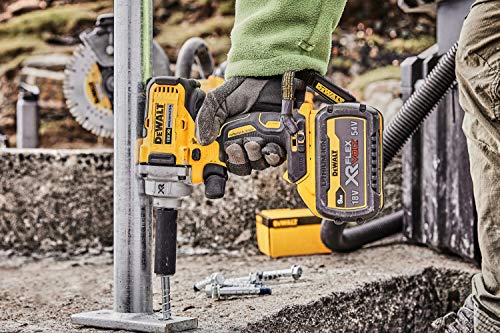 DEWALT DCF894P2-QW Avvitatore ad impulsi attacco 1/2” 18V - DOTAZIONE: 2 batterie XR Litio 5.0Ah, caricabatterie, valigetta TSTAK.