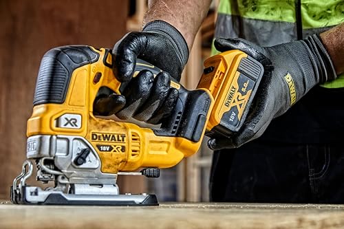 DeWALT DCS334N-XJ Seghetto alternativo