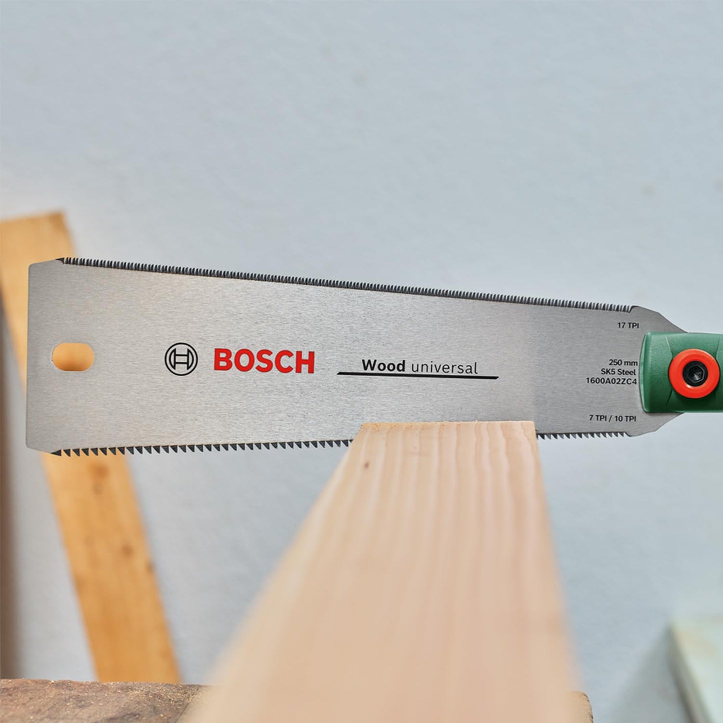 Bosch Sega giapponese Ryoba da 250 mm (sega a trazione per tagli precisi e a filo su legno e plastica, lama flessibile in acciaio SK5, denti bilaterali 7-10/17 TPI, manico extra lungo)