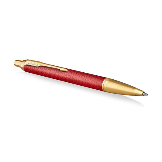 Parker IM penna a sfera | Rosso laccato premium con finiture in oro | Punta media con ricarica di inchiostro blu | Confezione regalo