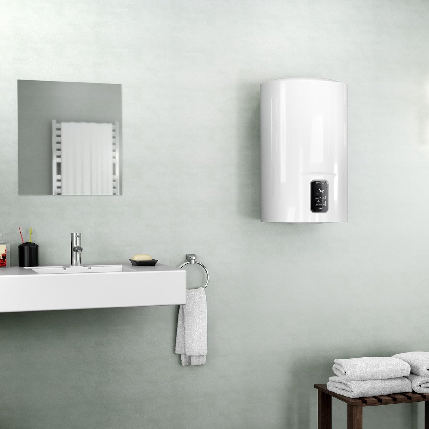 Ariston 3201526 Scaldabagno Elettrico, 80 Litri-Verticale, Realizzato per essere installato in Italia