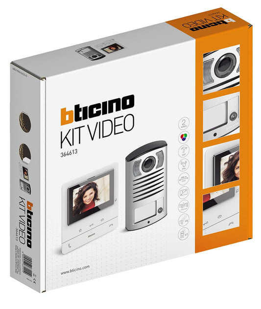 Bticino 364613 KIT VIDEOCITOFONO MONOFAMILIARE 2 Fili da Parete, 1 Pulsantiera Esterna con Campanello e Telecamera + 1 Display Interno Bianco 5"" a Colori con Vivavoce, Espandibile per Bifamiliare