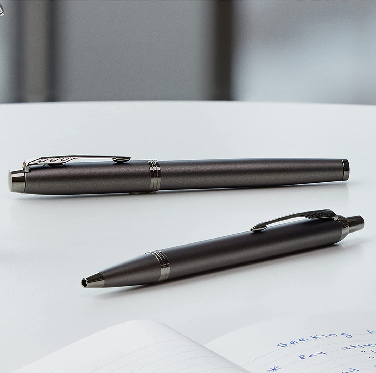 PARKER IM - Penna stilografica monocromatica con incisione | penna premium | confezione regalo | pantrone blu | elegante | regalo personalizzato | nome | inciso | anniversario (bronzo)