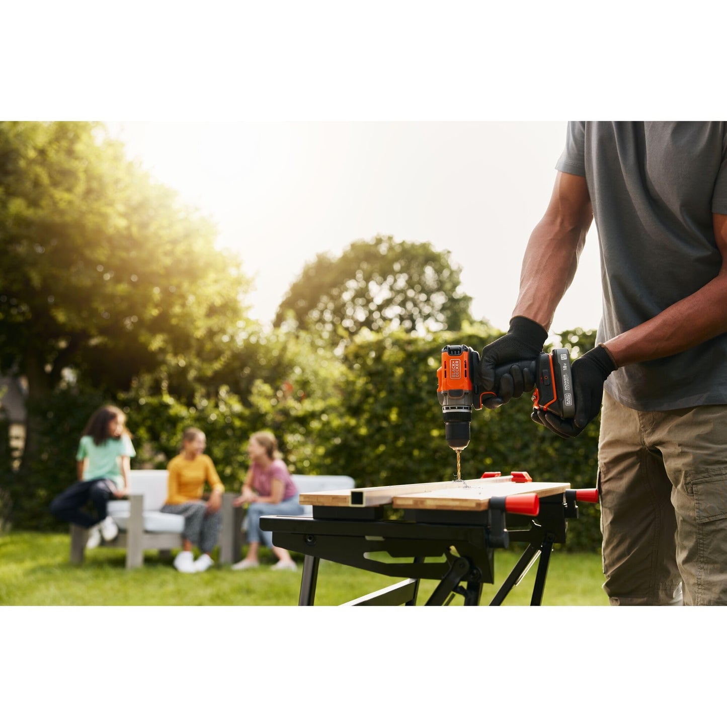 BLACK+DECKER POWERCONNECT™ 18V Trapano avvitatore a batteria con 2 batterie da 2,0Ah, caricatore da 1A e kitbox, BCD382D2XK-QW