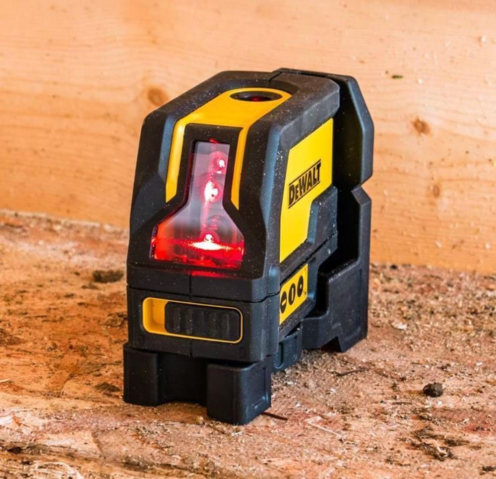 DEWALT DW0822-XJ Livella Laser Piombo e Croce, 4.5 V, Giallo/Nero