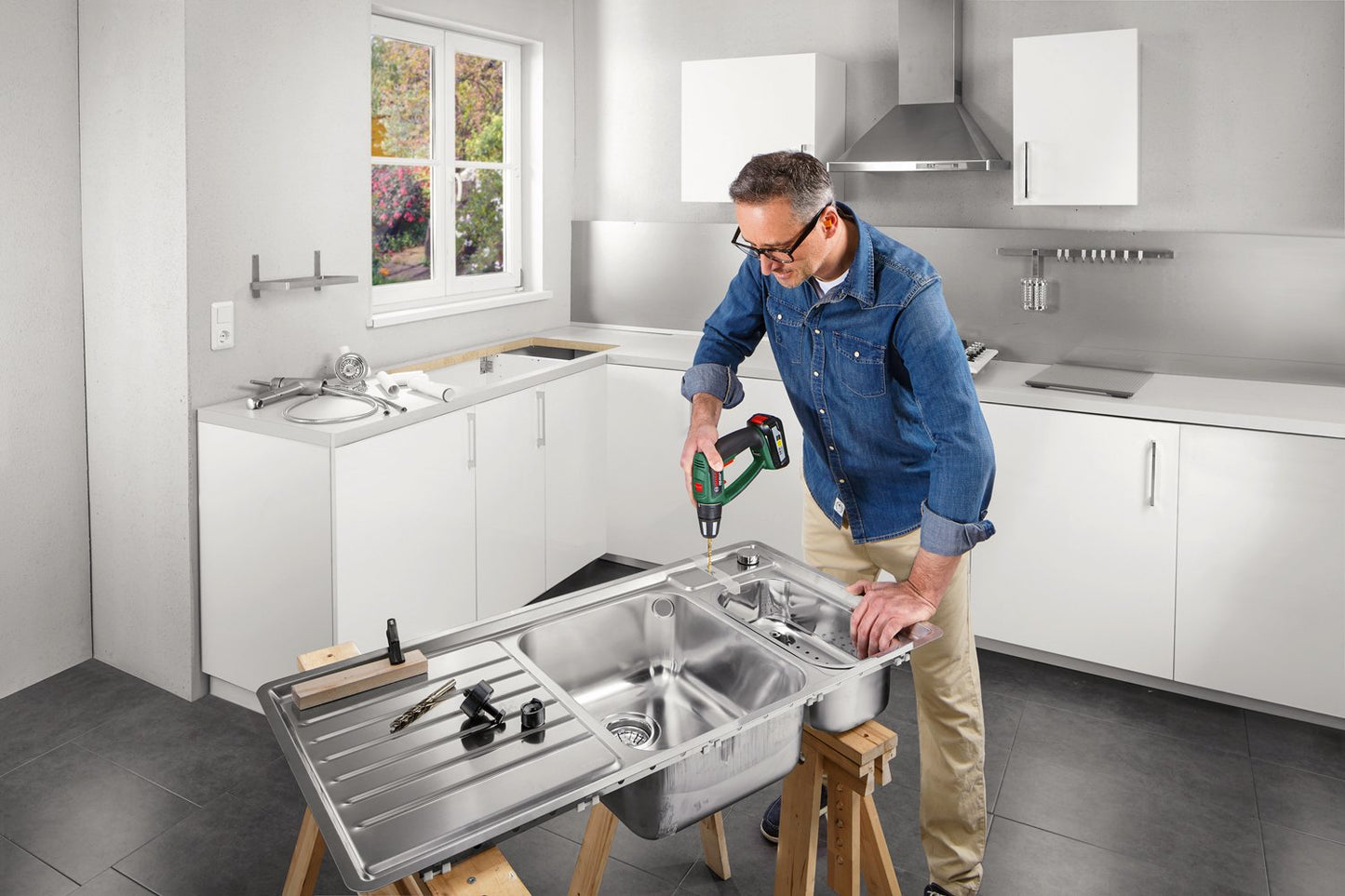 Bosch PSB 18 LI-2 Ergonomic Trapano Avvitatore-Battente con Batteria al Litio