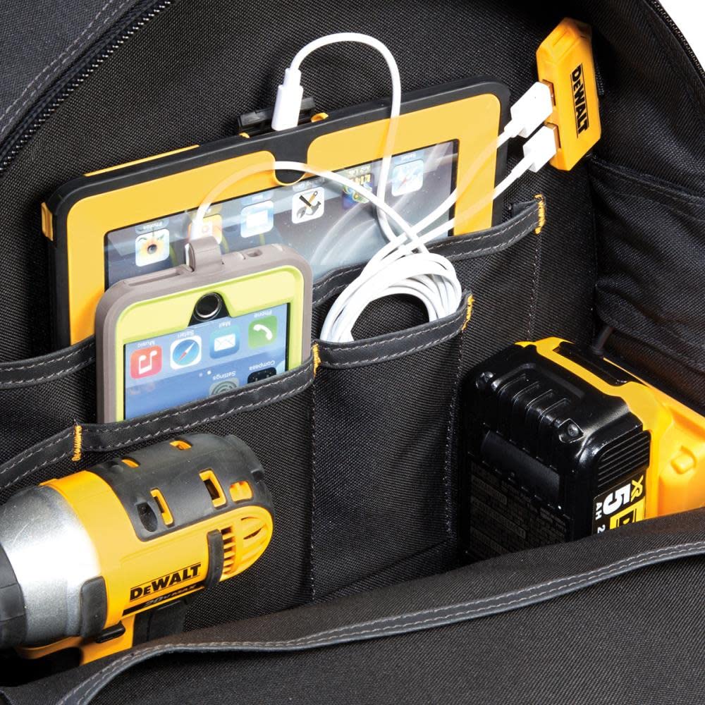 DEWALT DGCL33 - Zaino con 33 tasche illuminate USB, colore: giallo