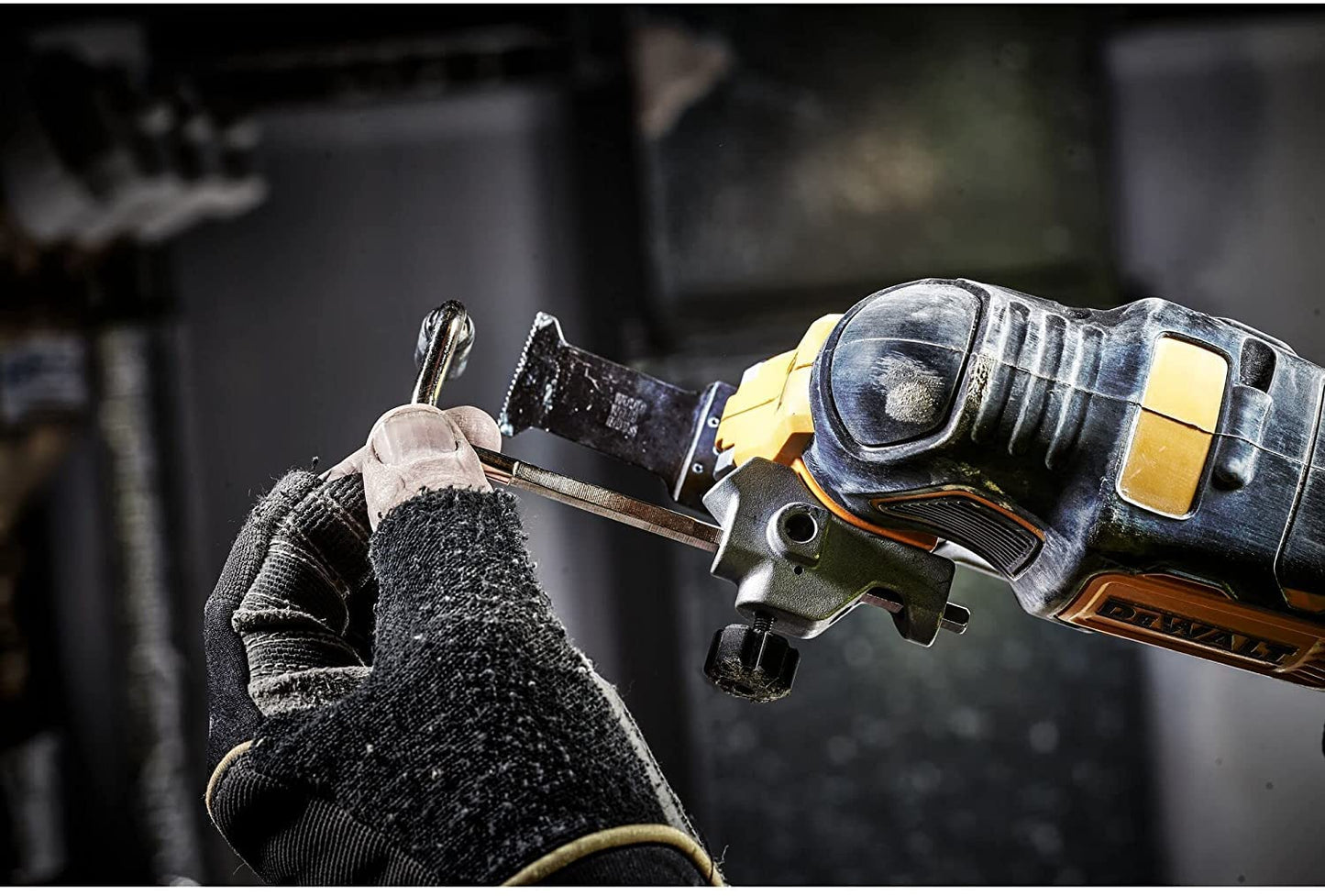 DEWALT Utensile multifunzione 18V Motore BRUSHLESS, DCS356NT-XJ