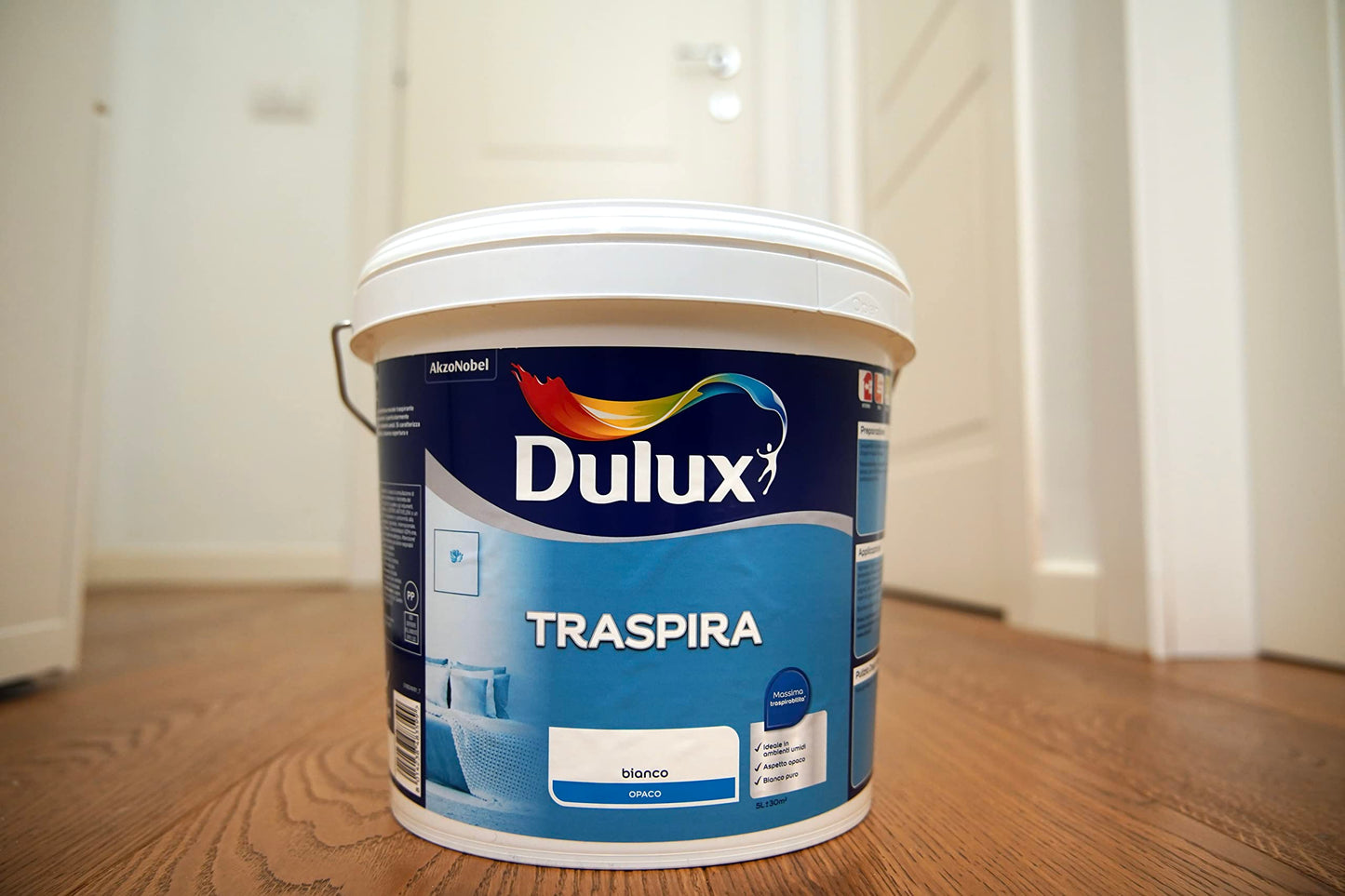 Dulux Pittura per Interni Traspirante per Pareti e Ambienti Umidi Cantine, Ripostigli, Taverne, Lavanderia, 10 Litri, Bianco