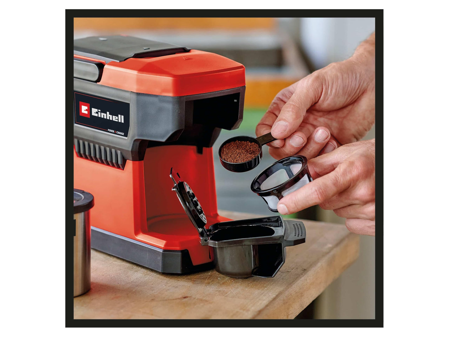 Einhell Macchina da caffè a batteria TE-CF 18 Li-Solo Power X-Change (18 V, 240 ml, per caffè con filtro e cialde caffè, maniglia per il trasporto, tazza da caffè con coperchio, senza batteria)