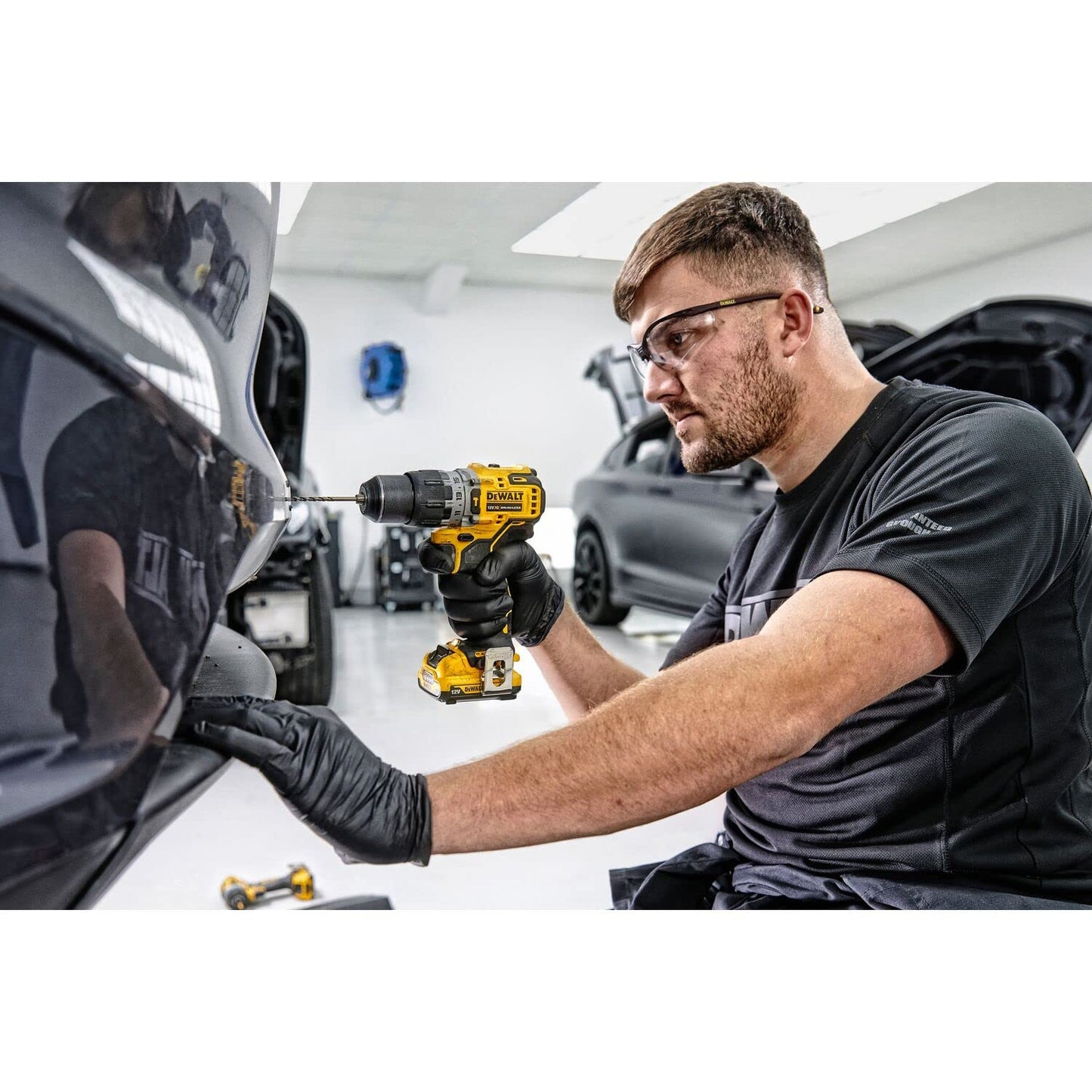 DEWALT Trapano Avvitatore Compatto 2 Velocità con percussione, DCD706D2-QW