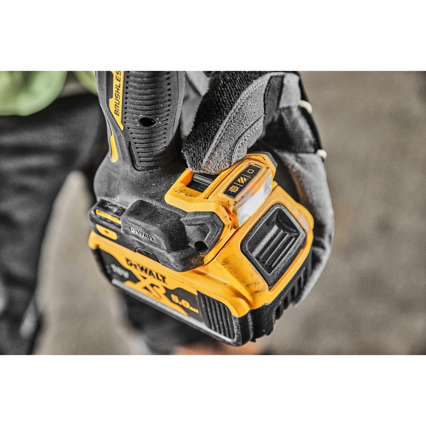 DEWALT DCD800P2T-QW Trapano Avvitatore compatto 2 Velocità XR 18V BRUSHLESS.