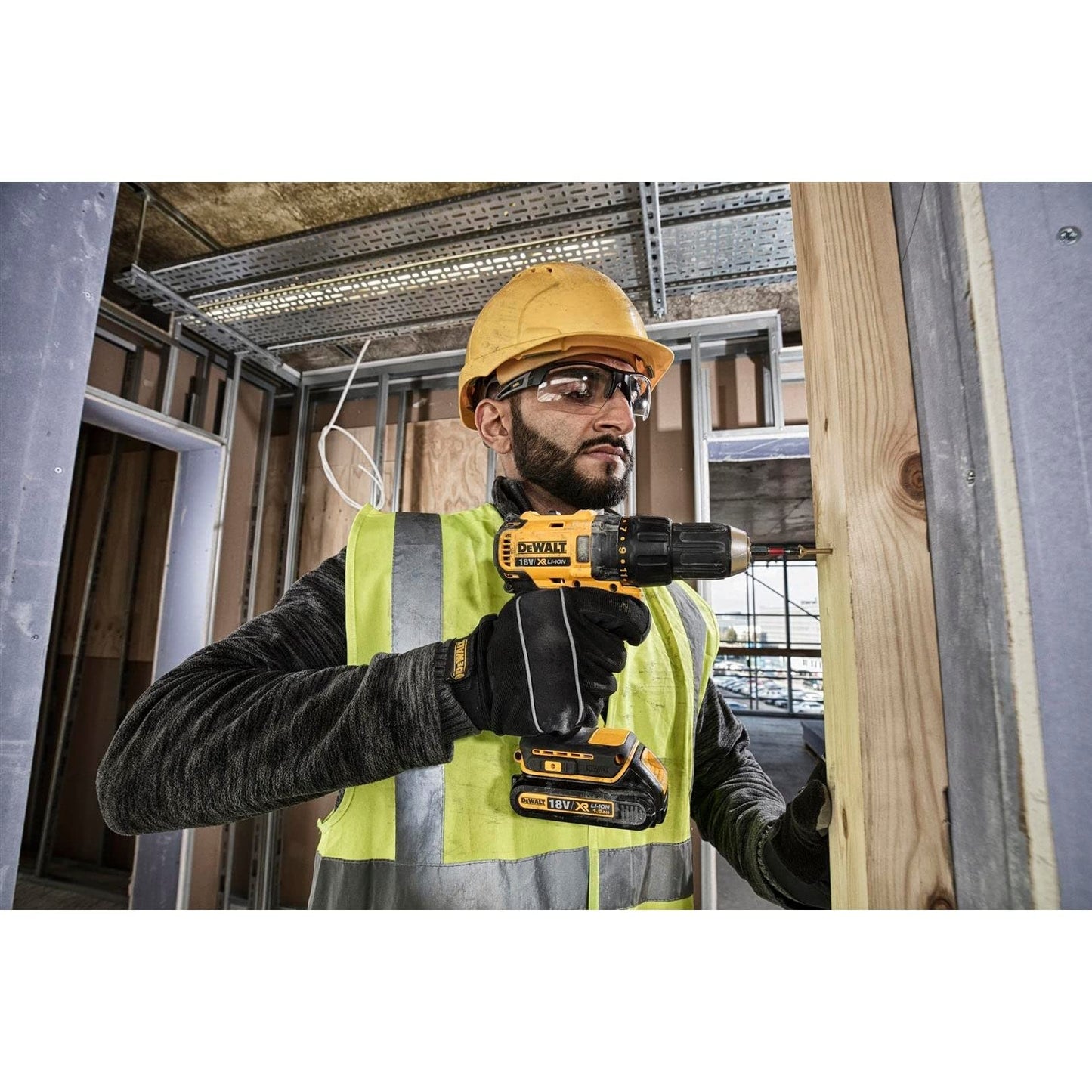 DEWALT DCD777S2T-QW - Trapano avvitatore senza spazzole XR 18V, 13mm, 65Nm con 2 batterie Li-Ion da 1,5Ah e valigetta TSTAK, nero, giallo