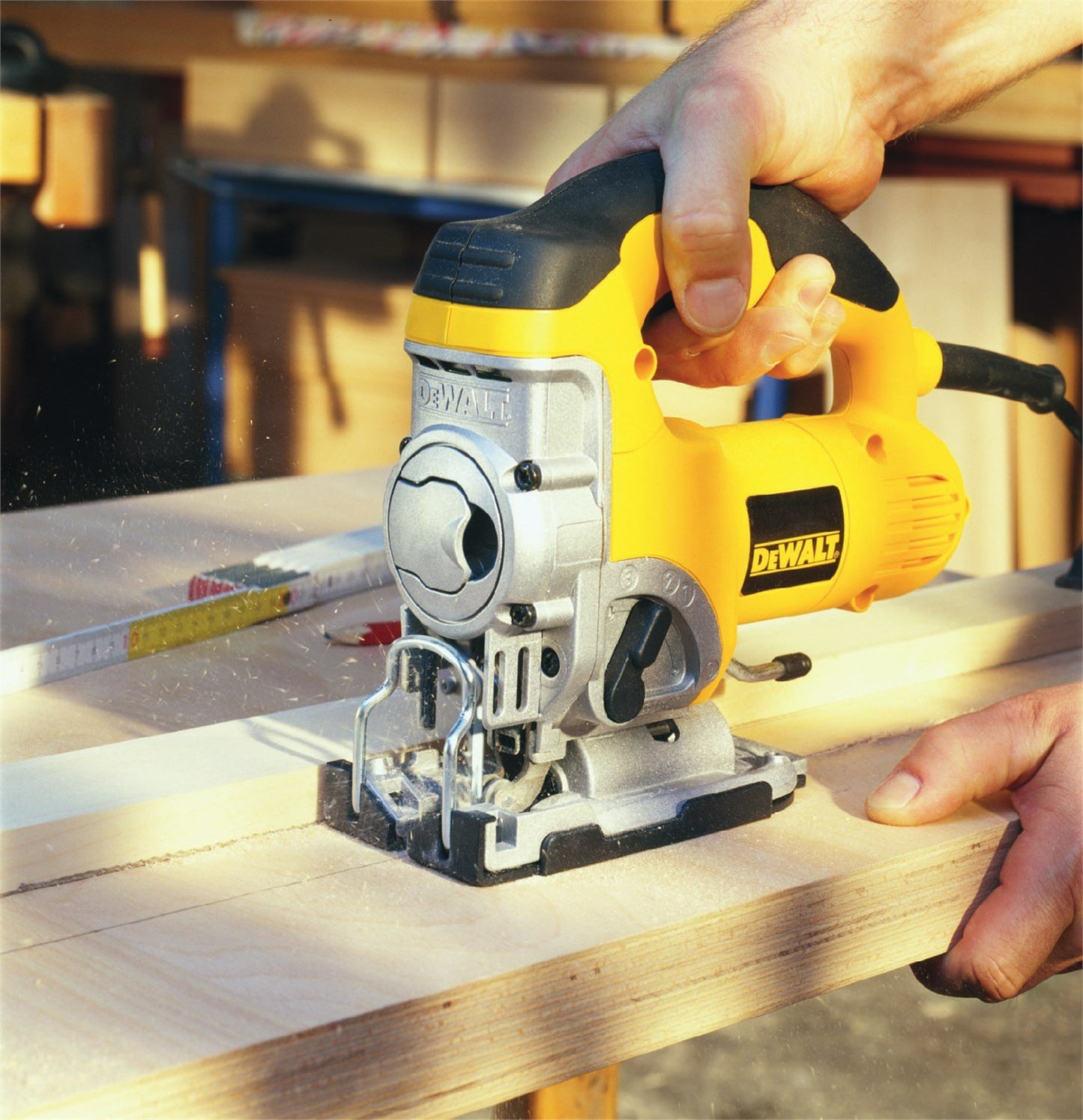 DEWALT Seghetto alternativo impugnatura staffa 701W, DW331KT-QS