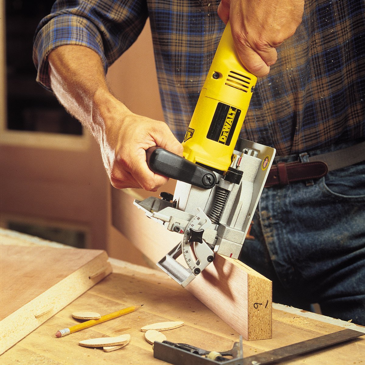 Dewalt DW682K Circular SAW by DEWALT