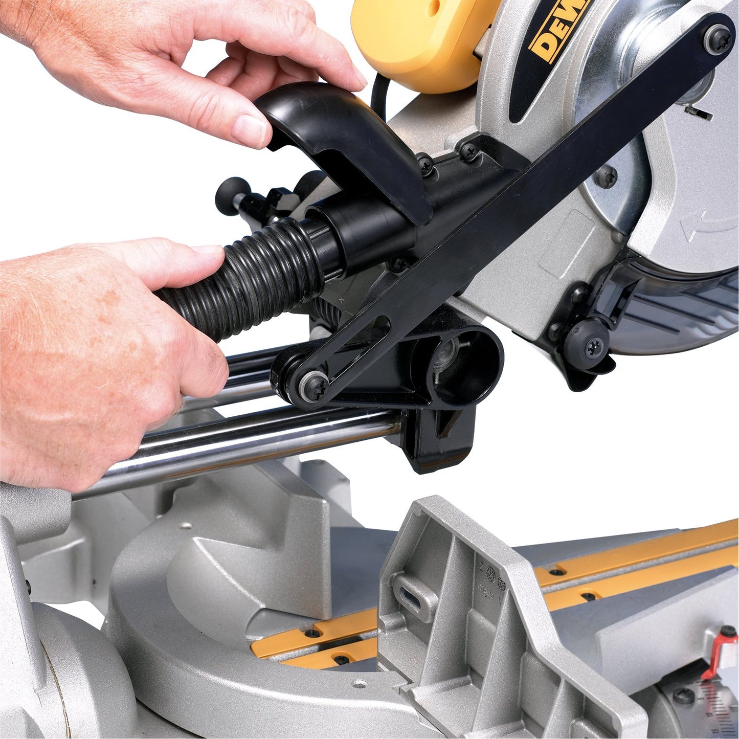 DeWalt, troncatrice radiale 216mm 1600W elettronica