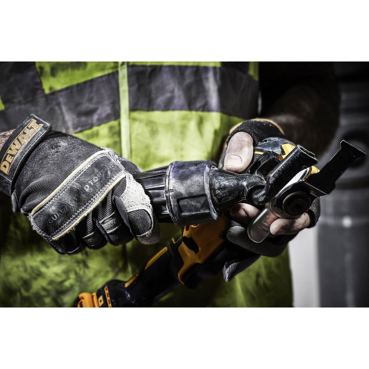 DEWALT DCS355N-XJ Utensile Multi-Funzione ad oscillazione, motore Brushless, in scatola di cartone senza batteria e caricabatterie, 18 volts