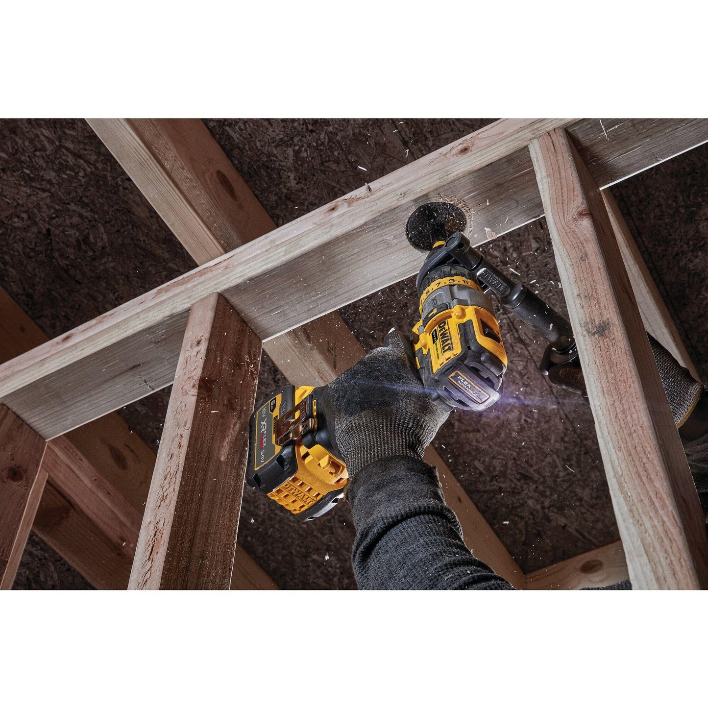 DEWALT DCF850NT-XJ,Avvitatore ad impulsi compatto 3 velocità 18V XR BRUSHLESS attacco 1/4”. Coppia di serraggio 205Nm