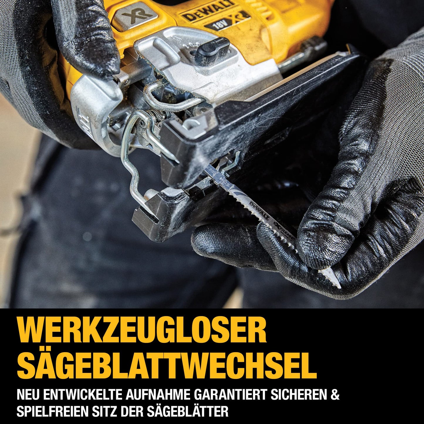 DEWALT Seghetto alternativo 18V Motore BRUSHLESS, DCS335NT-XJ