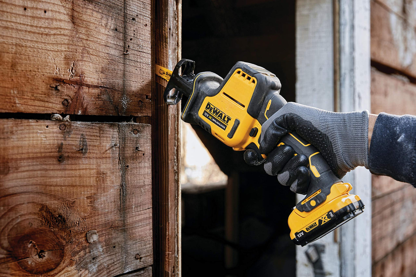 Dewalt DCS312NT-XJ Sega Universale Compatta 12V XR, Unità senza Batterie e Caricabatterie